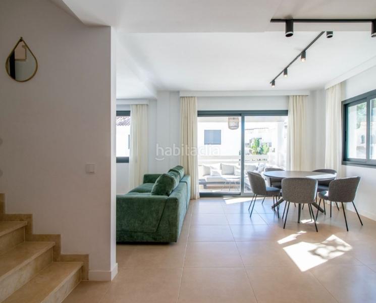 Foto 30767c64-8b4b-4dec-a281-59780f9ab018. Appartement avec cheminée piscine dans Paraiso - Barronal Estepona