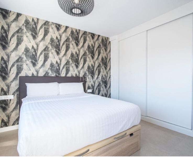 Foto 8e9c8b68-825d-43e2-bc0d-3dee2dd80e2f. Appartement avec cheminée piscine dans Paraiso - Barronal Estepona