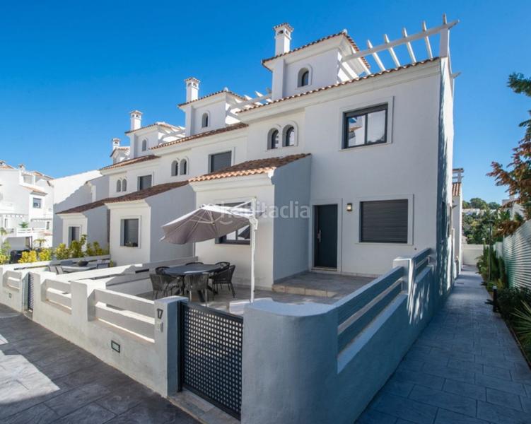 Foto d9455ef3-7bbb-48d6-b47e-82f1e0b0a20e. Appartement avec cheminée piscine dans Paraiso - Barronal Estepona