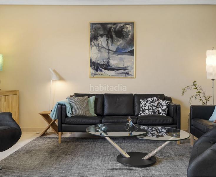 Foto 00d6a770-62b1-4e5b-991f-23b9d7d945e9. Etagenwohnung mit kamin parking pool in Zona Centro Comercial Torrequebrada Benalmádena