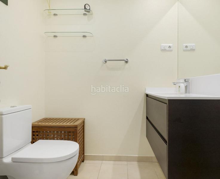 Foto 9061b1ef-cb9c-4f73-81c6-982dfafab617. Etagenwohnung mit kamin parking pool in Zona Centro Comercial Torrequebrada Benalmádena