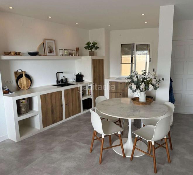 Foto 755d5def-2025-4833-860a-5c0337ab12cb. Appartement mit kamin parking pool in La Carihuela - Los Nidos Torremolinos