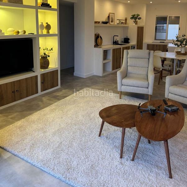 Foto fb3a848b-e961-4143-b4ef-b26e6af9b7dc. Appartement mit kamin parking pool in La Carihuela - Los Nidos Torremolinos