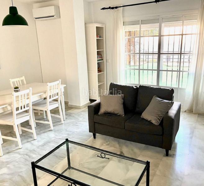 Foto 084c35fe-d022-49d2-98f9-520e5f9881fe. Appartement avec cheminée parking piscine dans Nueva Atalaya Estepona