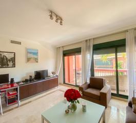 Piso en Marbesa. This charming apartment in marbesa, marbella, 500 meters from th