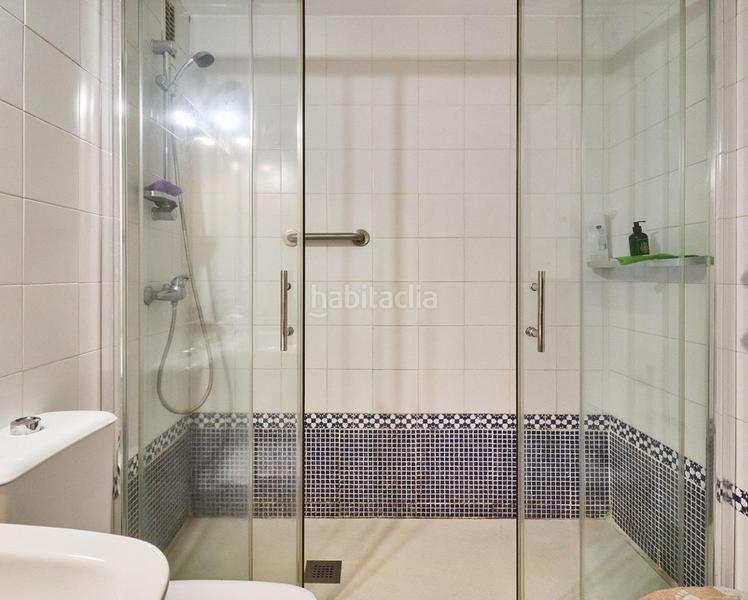 Foto 10bb4e32-d5d3-4429-b376-893d19167bd1. Appartement avec cheminée piscine dans Castillo Sohail - Myramar Fuengirola