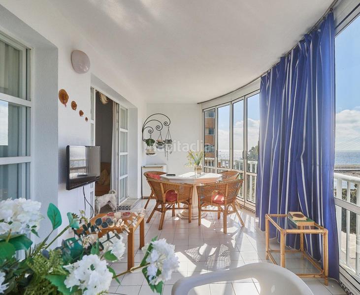 Foto cf09582d-972a-46b3-b97c-dc2b3eb55fe9. Appartement avec cheminée piscine dans Castillo Sohail - Myramar Fuengirola