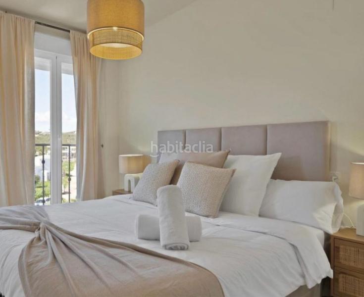 Foto 8ac0504d-cf33-45cc-8885-a5a6d1d986d9. Piso beautiful apartment in a private urbanization with tourist license. en Manilva