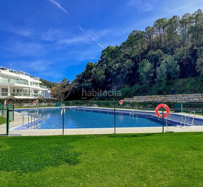 Foto 4f9cfe38-8409-47be-9838-f7d73b5f437e. Appartamento con camino parcheggio piscina in Benahavís pueblo Benahavís