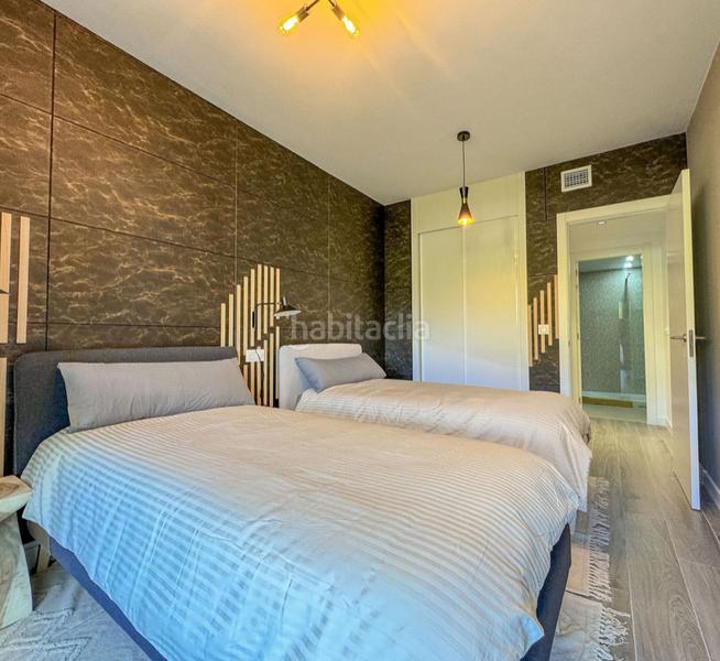 Foto 9e3c366f-bdcf-4ef2-a0c3-48d5ee23ce17. Appartamento con camino parcheggio piscina in Benahavís pueblo Benahavís