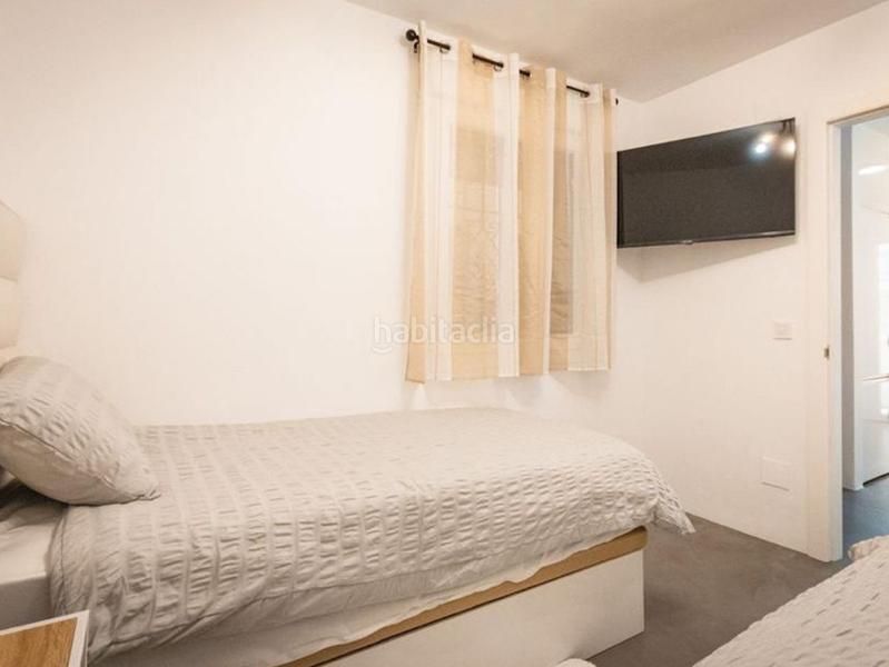 Foto a8e58b23-8fff-4348-86c3-1e9302d3d923. Appartamento con camino parcheggio piscina in Nueva Andalucía centro Marbella