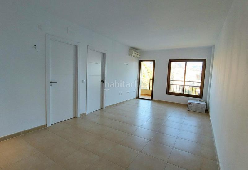 Foto 483d8345-976b-4a0a-9ca4-8e970624c2ad. Pis amb xemeneia aparcament a Playa de los Boliches Fuengirola