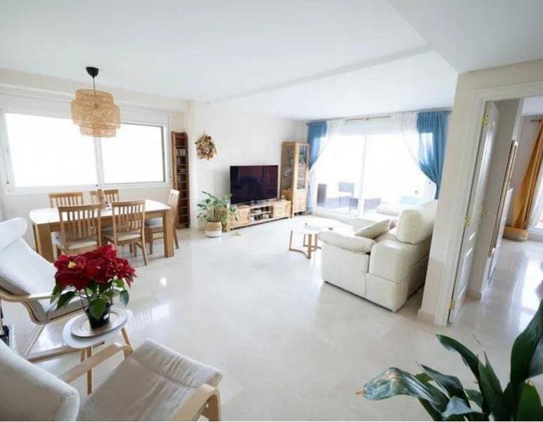 Foto fc958f45-9e13-46a0-8d4c-38016d7bbd9e. Piso great apartment in Calahonda en Calahonda Mijas