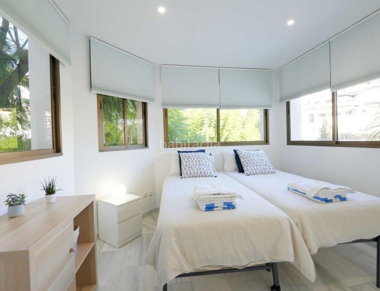 Foto d975dc94-5d1c-484e-b357-e4688d0f8a2d. Appartamento con camino piscina in Romana Playa Marbella