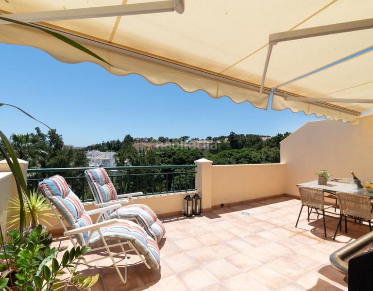 Foto 4913aa90-90e0-4d23-97de-28f53de8b398. Appartamento con camino parcheggio piscina in Zona Centro Comercial Torrequebrada Benalmádena