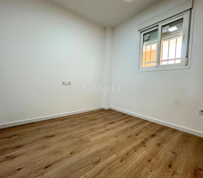 Foto 87d1509f-8f93-4eb4-9e3d-f8f743a5978f. Appartamento con camino piscina in Las Gaviotas - Carvajal Fuengirola