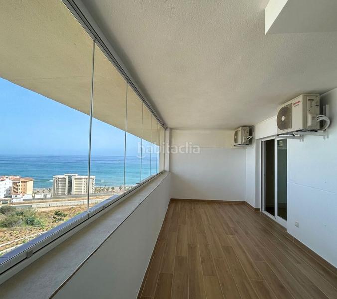Foto b8d59a49-908d-4aaa-9abf-7194abb45275. Appartamento con camino piscina in Las Gaviotas - Carvajal Fuengirola