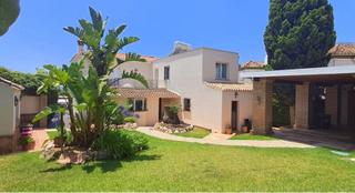 Pis a Zona Miraflores. Detached villa, marbella