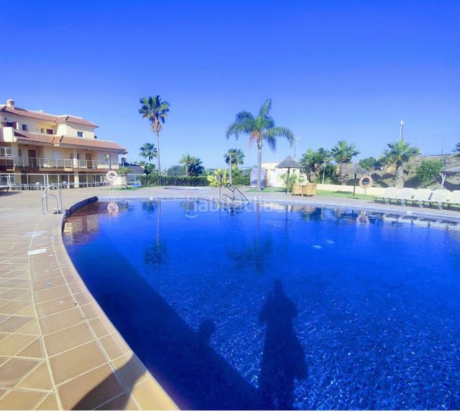 Foto 11c69f26-740a-41e8-bc41-bec7b1459a67. Pis amb xemeneia aparcament piscina a El Faro de Calaburra - Chaparral Mijas