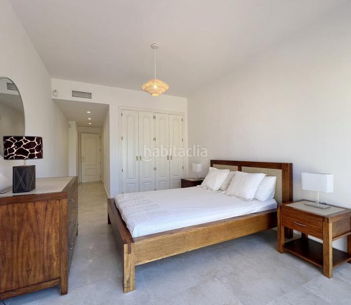 Foto 7af137eb-e710-4da3-bf0a-8535ef7a7acb. Appartamento con camino piscina in Paraiso - Barronal Estepona