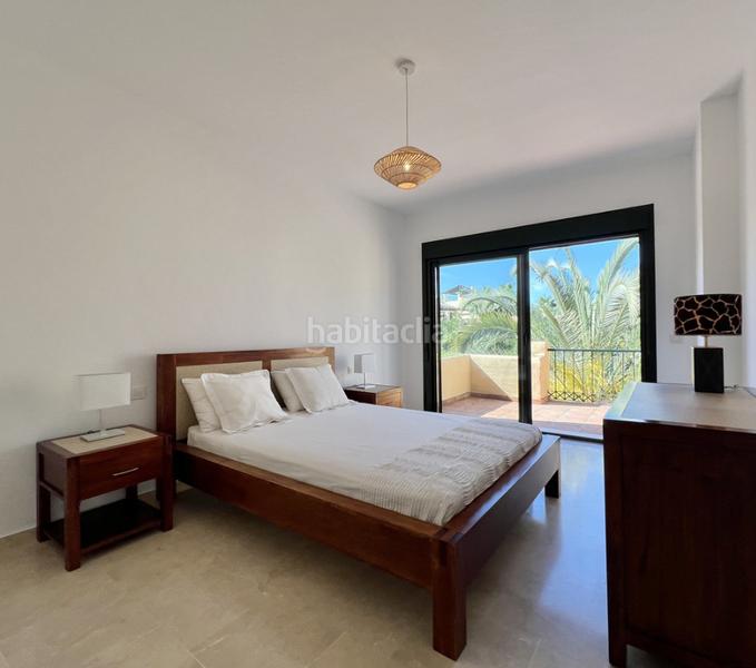 Foto b61e099a-9aba-42df-a5b1-4c5a8bd8a7cf. Appartamento con camino piscina in Paraiso - Barronal Estepona