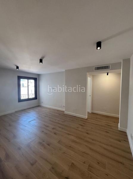 Foto 9f32c088-1221-46e7-8bd0-c495e5375f89. Appartamento con camino in Playa Bajadilla - Puertos Marbella