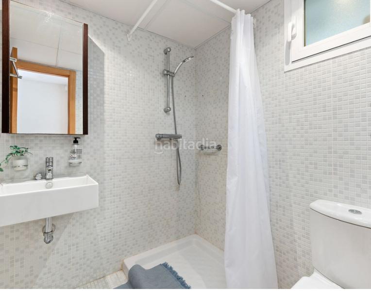 Foto 1ad09d15-c865-47fb-ba23-284fbbab2db2. Piso apartamento en planta media en venta – playa en Casares