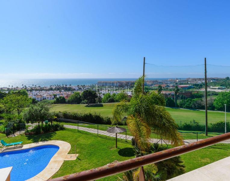 Foto 3222b42f-4a7a-4413-8384-87cba0818826. Piso apartamento en planta media en venta – playa en Casares