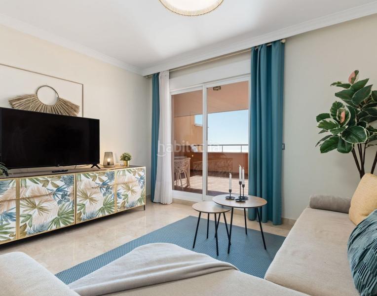 Foto dd8eff18-dce0-4ed3-ba63-40f077ff9a9a. Piso apartamento en planta media en venta – playa en Casares