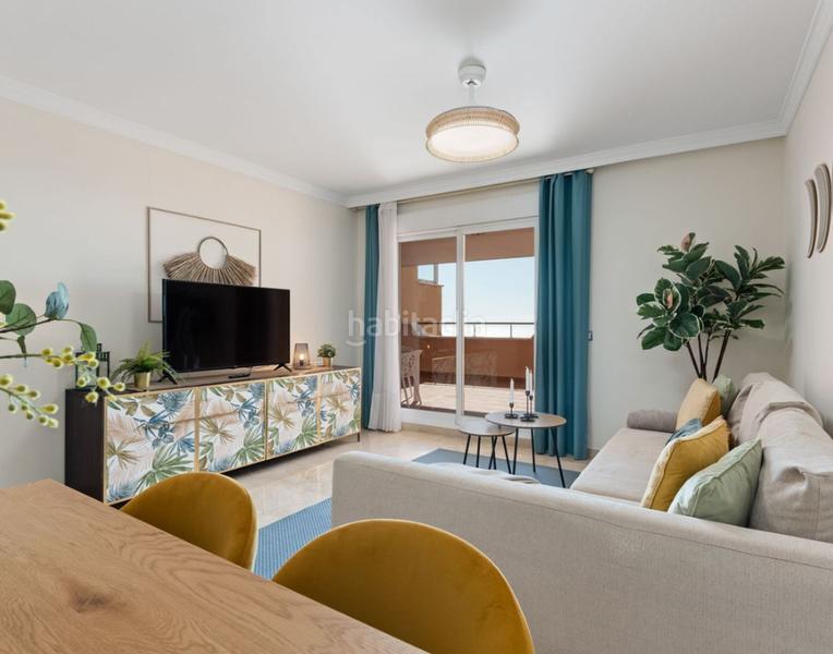 Foto e199bcdb-585d-4124-8ba4-afdf5c7f2352. Piso apartamento en planta media en venta – playa en Casares