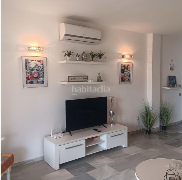 Foto 86a43f0e-90a5-420e-a9b7-3b3a663ccadd. Piso , located on the new golden mile en Paraiso - Barronal Estepona