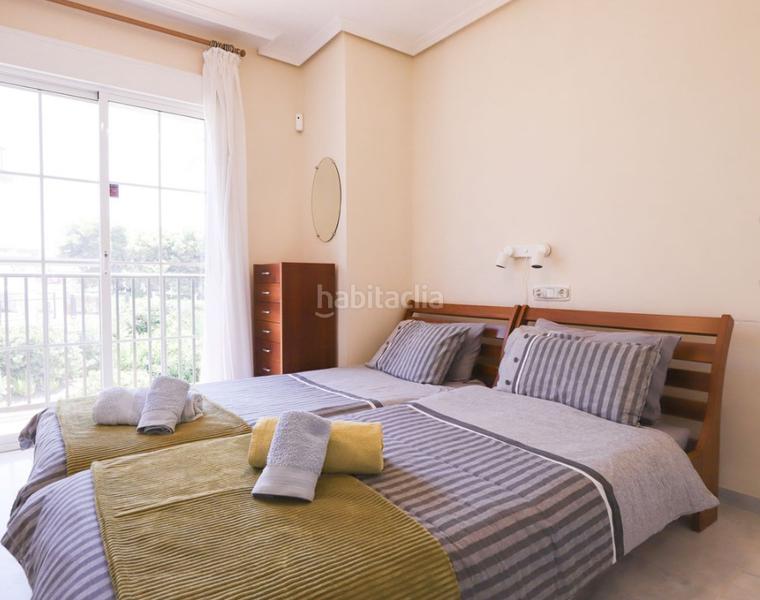 Foto 70d93685-15c3-4733-b303-39f3e4ccd63c. Appartamento con camino parcheggio piscina in Cabopino - Artola Marbella