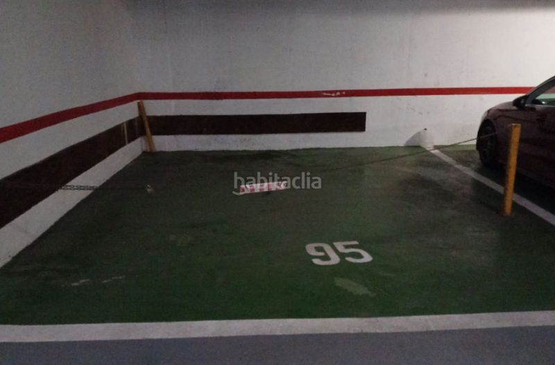 Foto c239108f-81be-4588-a378-31ed8e778b9f. Pis amb xemeneia aparcament piscina a Cabopino - Artola Marbella