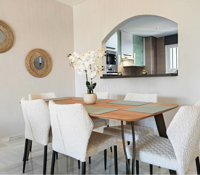 Foto 95a97564-47ff-4b40-8e94-c274afdcef34. Piso cabopino en Cabopino - Artola Marbella