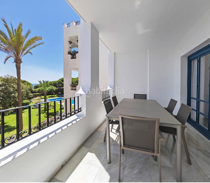 Foto ea7c80b0-9ea2-4f32-b43b-7ba3e29a71e7. Piso cabopino en Cabopino - Artola Marbella