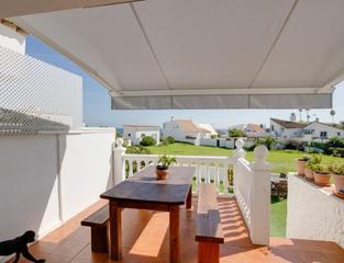 Etagenwohnung in Bahía de Casares. House in bahia dorada 4 complex