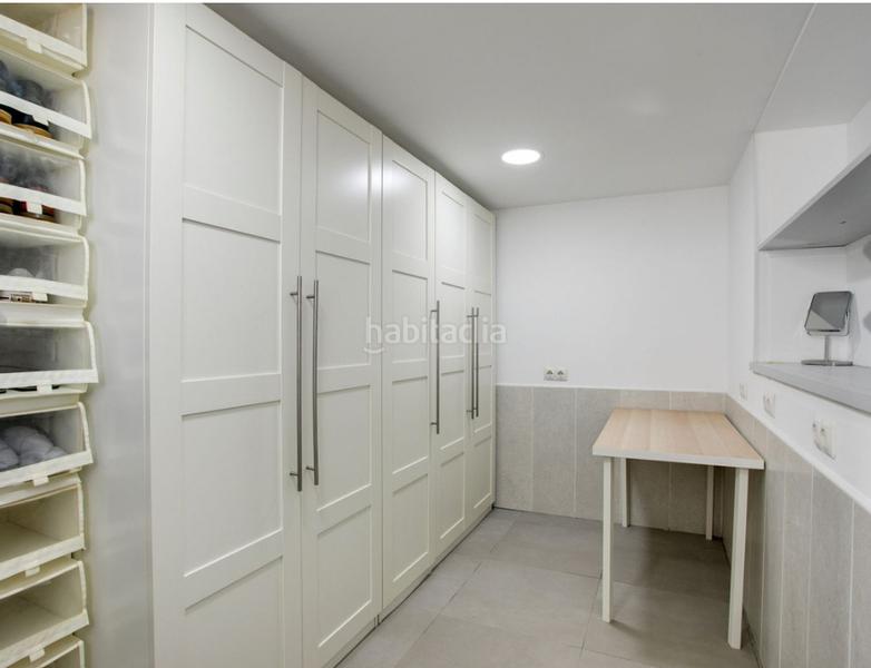 Foto eb1ea43f-d3a6-434d-83fc-199e616ffe02. Pis amb xemeneia piscina a bahía de Casares Casares