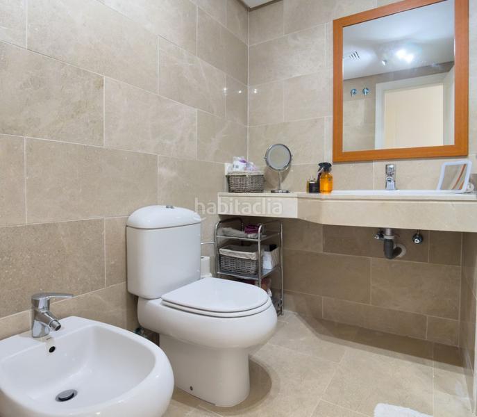 Foto 3e207db6-f518-46d0-9283-6926e6a73b6d. Appartamento con camino parcheggio piscina in La Duquesa Manilva