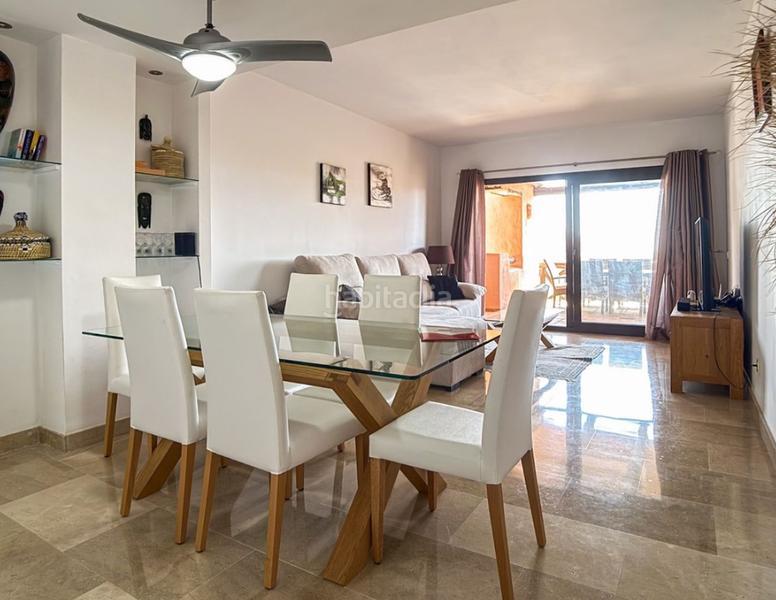 Foto 9fe8c953-8982-460c-8ca9-b07c66ec2035. Appartamento con camino parcheggio piscina in La Duquesa Manilva