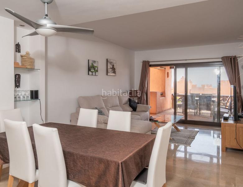 Foto c52e74a7-06c1-4354-9696-f4b24457d4a4. Appartamento con camino parcheggio piscina in La Duquesa Manilva