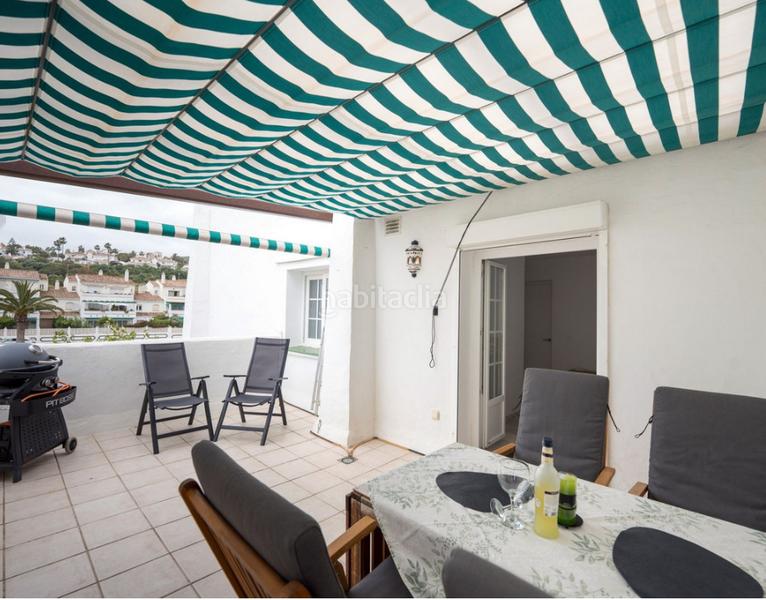 Foto 214504eb-1c62-4d51-84d1-8cdbaa07dcb3. Appartamento con camino piscina in Puerto de la Duquesa Manilva