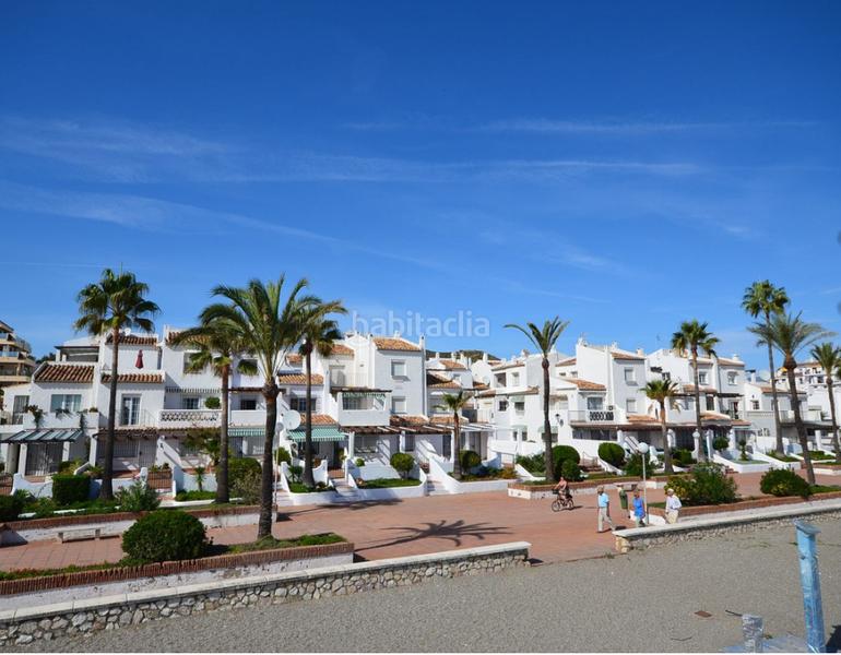 Foto 4c3b50d2-8912-4156-a2bb-ccf22eed011a. Appartamento con camino piscina in Puerto de la Duquesa Manilva