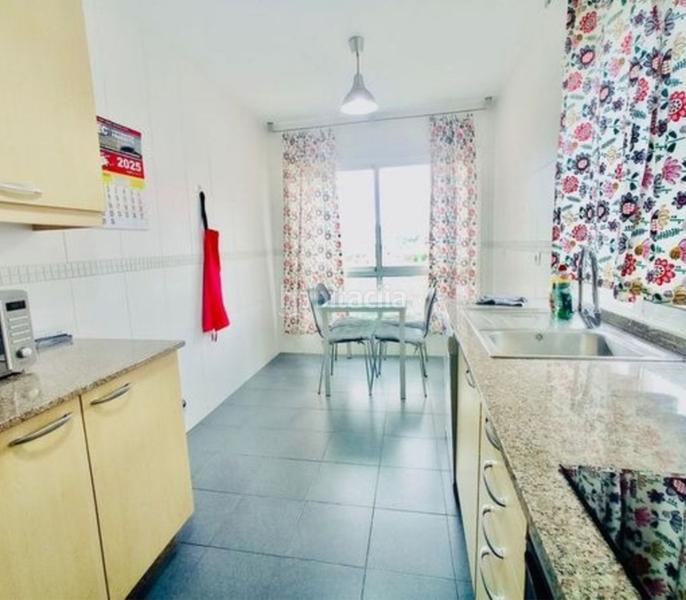 Foto 07a7d359-3905-4f6b-8c1b-fe4cd9d93490. Piso Los Pacos en Los Pacos Fuengirola