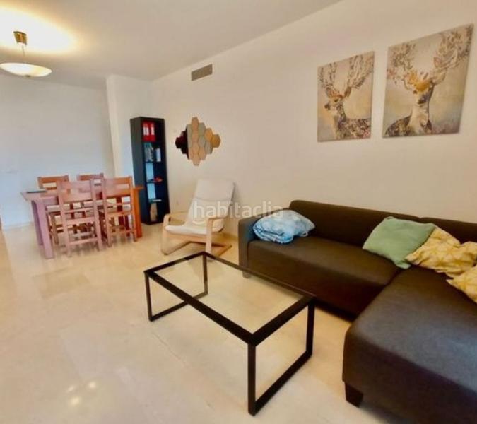 Foto 978933aa-1b10-4f17-b624-b635b651ab8e. Piso Los Pacos en Los Pacos Fuengirola