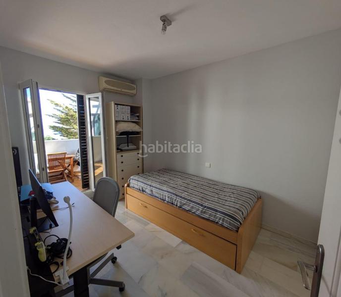 Foto 17d2a290-0fb3-4c8c-96b3-7ae3f4229577. Appartement avec cheminée parking piscine dans Zona Centro Comercial Torrequebrada Benalmádena
