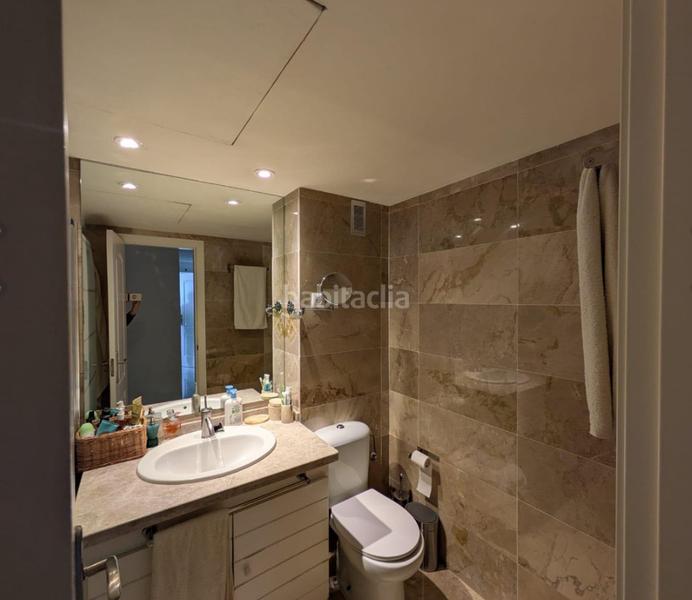 Foto a54f5722-55b5-448b-8d62-f10d8dd1aca7. Appartement avec cheminée parking piscine dans Zona Centro Comercial Torrequebrada Benalmádena