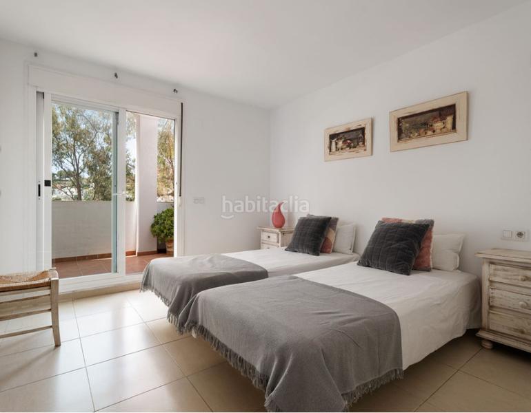 Foto 0cdc426b-8570-472c-ad4c-c6e062229a23. Appartement avec cheminée parking piscine dans Zona Centro Comercial Torrequebrada Benalmádena