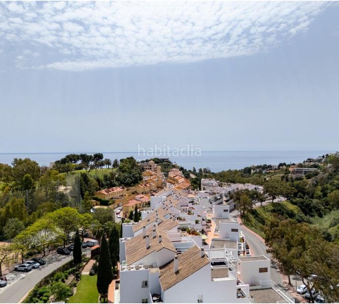 Foto c25664a0-a0be-4e08-b63e-f6198c72d44d. Appartement avec cheminée parking piscine dans Zona Centro Comercial Torrequebrada Benalmádena