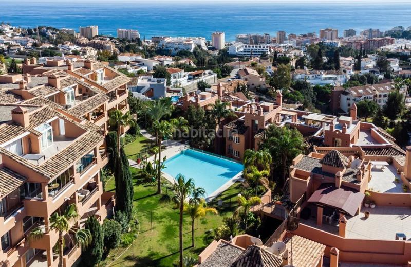 Foto 052635bc-29cc-44b9-b3e4-e9c472f96dae. Appartamento con camino parcheggio piscina in Torreblanca del Sol Fuengirola