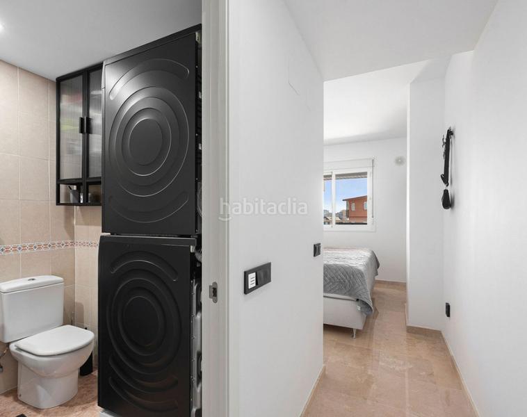 Foto f15c7e63-eab8-4462-b8b0-7a38cc938fc8. Piso torreblanca en Las Gaviotas - Carvajal Fuengirola